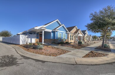 1347 Dexters Place, New Braunfels, TX 78130 - photo 3