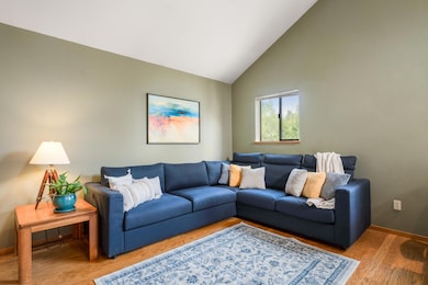 56856 Enterprise Dr unit A2, Sunriver, OR 97707 - photo 5