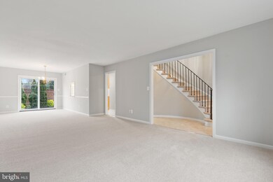 8349 Forrester Blvd, Springfield, VA 22152 - photo 6