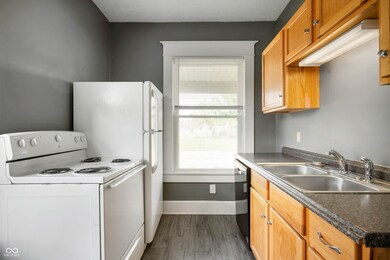 100 N Calvert St, Muncie, IN 47303 - photo 5