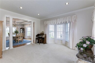 Back to the front of the house this spacious livin