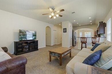 272 Country Crossing Cir, Magnolia, TX 77354 - photo 6