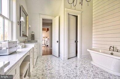 3906 Briar Knoll Cir, Phoenix, MD 21131 - photo 3