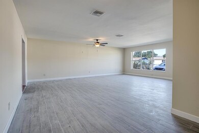 1382 13th St (4)