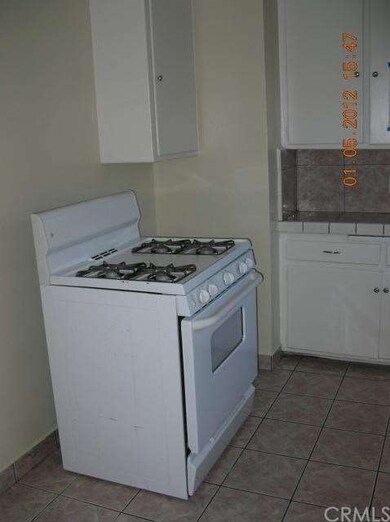 Kitchen, front unit