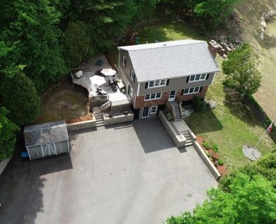 9 Mammoth Rd, Pelham, NH 03076 - photo 3