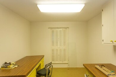 11320 Spur 248, Tyler, TX 75707 - photo 7