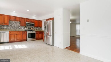 13257 Copland Ct, Silver Spring, MD 20904 - photo 2