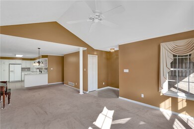 dining/kitchen