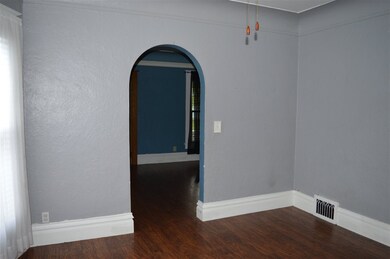 710 N Jackson St, Auburn, IN 46706 - photo 6