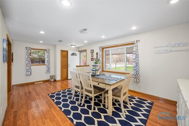 23329 W Hellwig Rd, Genoa, OH 43430 - photo 6