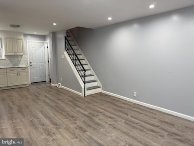 1326 S Colorado St, Philadelphia, PA 19146 - photo 3