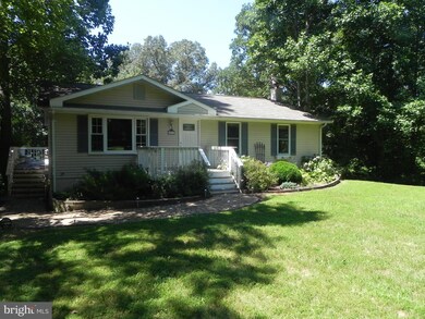 18192 Waterloo Rd, Amissville, VA 20106 - photo 2