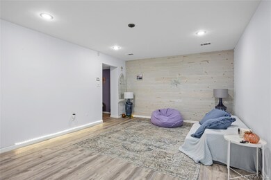 175 Main Ave unit 154, Wheatley Heights, NY 11798 - photo 7