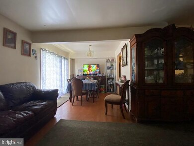 8006 Capistrano Place unit D, Alexandria, VA 22309 - photo 4