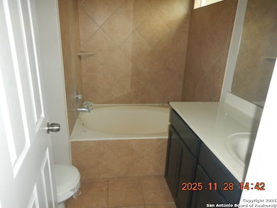 193 Finch Knoll, San Antonio, TX 78253 - photo 7