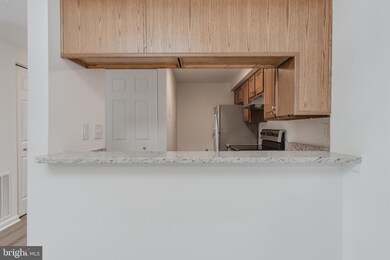 817 Stratford Way unit G, Frederick, MD 21701 - photo 7