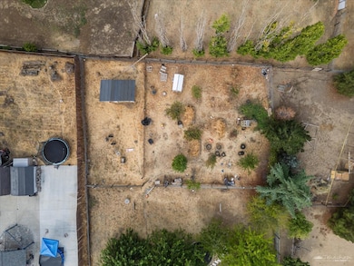 22611 Jerry Dr, Tehachapi, CA 93561 - photo 5