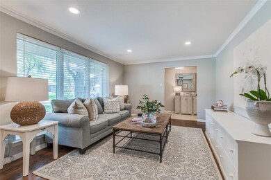 6210 Saint Albans Dr, Dallas, TX 75214 - photo 5