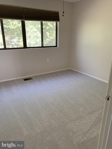 1735 Powder Horn Terrace, Woodbridge, VA 22191 - photo 6