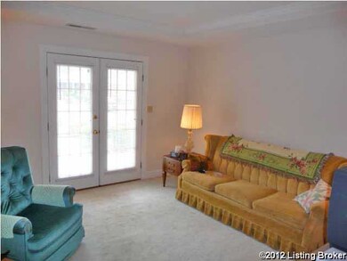 8420 Elsie Ct, Louisville, KY 40228 - photo 7