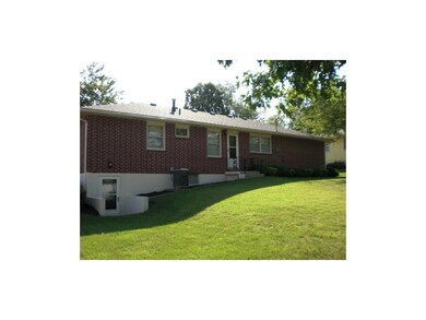 Walkup Basement. Large Lot
