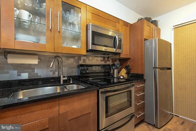 5814 Inman Park Cir unit 110, Rockville, MD 20852 - photo 6