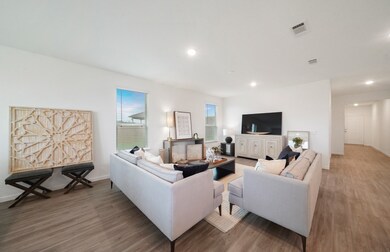 347 Appaloosa Dr, Alvin, TX 77511 - photo 7