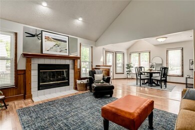 22616 W 53rd Place, Shawnee, KS 66226 - photo 5