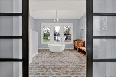 Master Bathroom with Jetted Soaker Tub