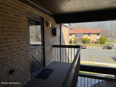 41 Meadow Green Cir unit K, Manalapan, NJ 07726 - photo 2