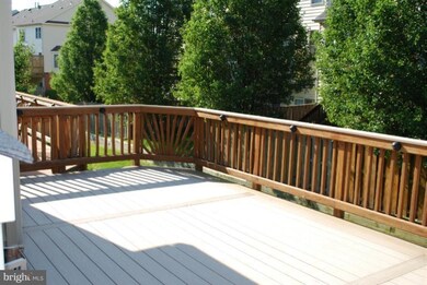 42913 Overly Square, Chantilly, VA 20152 - photo 5