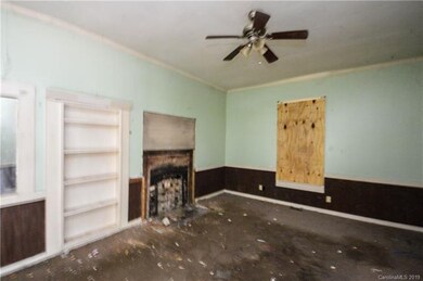 415 W Sharpe St, Statesville, NC 28677 - photo 6