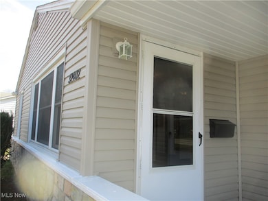 32402 Bainbridge Rd, Solon, OH 44139 - photo 4