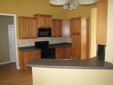 305 Loudon Hill Dr, Warner Robins, GA 31088 - photo 5