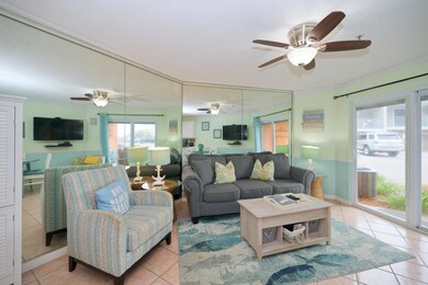 Gulfview 102 - Living 1