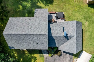 62 Meadowcrest Dr, Bedford, NH 03110 - photo 3