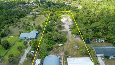 1061 9th St SW, Naples, FL 34117 - photo 5