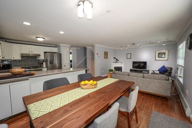 202 Coastal Woods Cir unit 202, Kittery, ME 03904 - photo 7