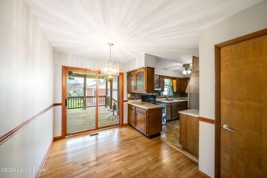 6304-Sonnette-Way_006