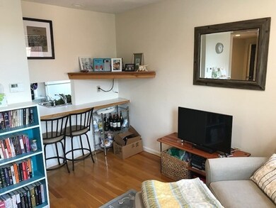 12 Parmenter St unit 4F, Boston, MA 02113 - photo 3