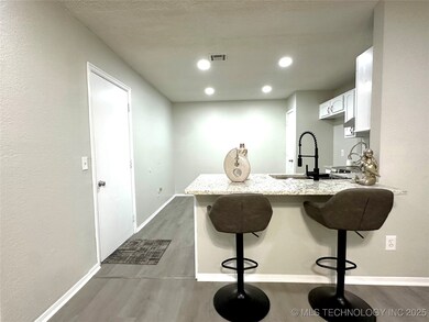 1105 N Narcissus Ave, Broken Arrow, OK 74012 - photo 7