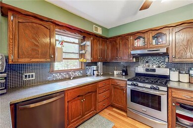 12911 W 99th St, Lenexa, KS 66215 - photo 5