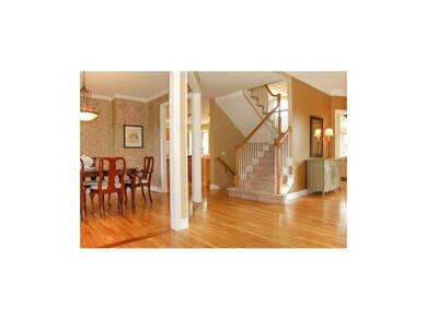 A centralized staircase leads you either down to t