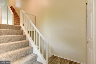 7106 Lasting Light Way, Columbia, MD 21045 - photo 3