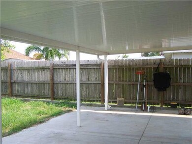 4463 Bayou Des Familles Dr, Marrero, LA 70072 - photo 6