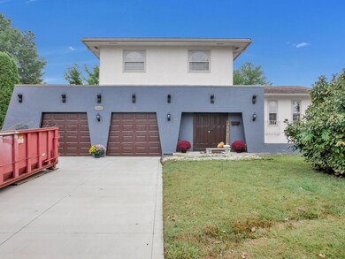 6849 Roundelay Rd N, Reynoldsburg, OH 43068 - photo 2