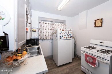 3925 Idalia Ave, El Paso, TX 79930 - photo 6