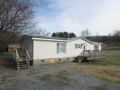 126 9th St, Watauga, TN 37694 - photo 3