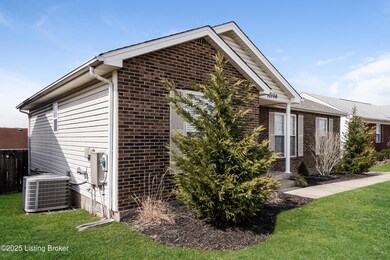 002-photo-front-view-9006594